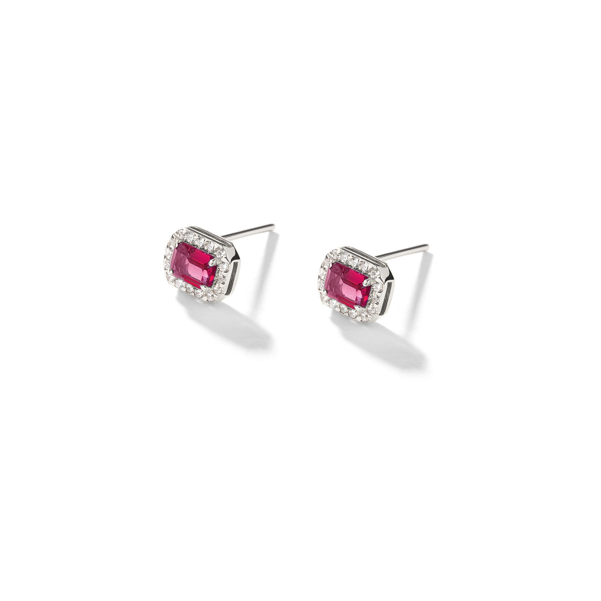 Emylin Stud Earring