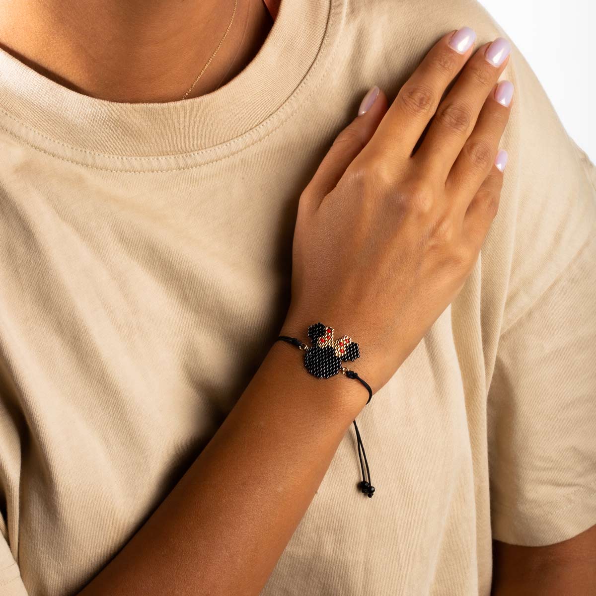 سوار ميني ماوس المصنوع من الخرز