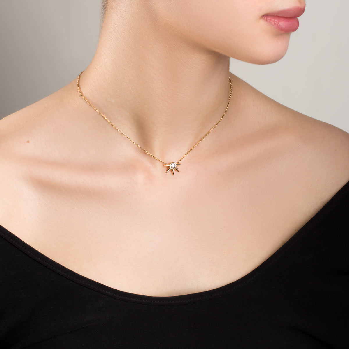Luminous Chain Necklace