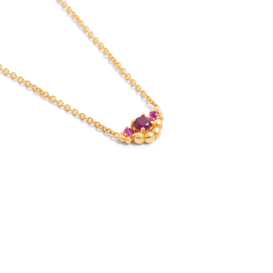 قلادة لوحة روبي