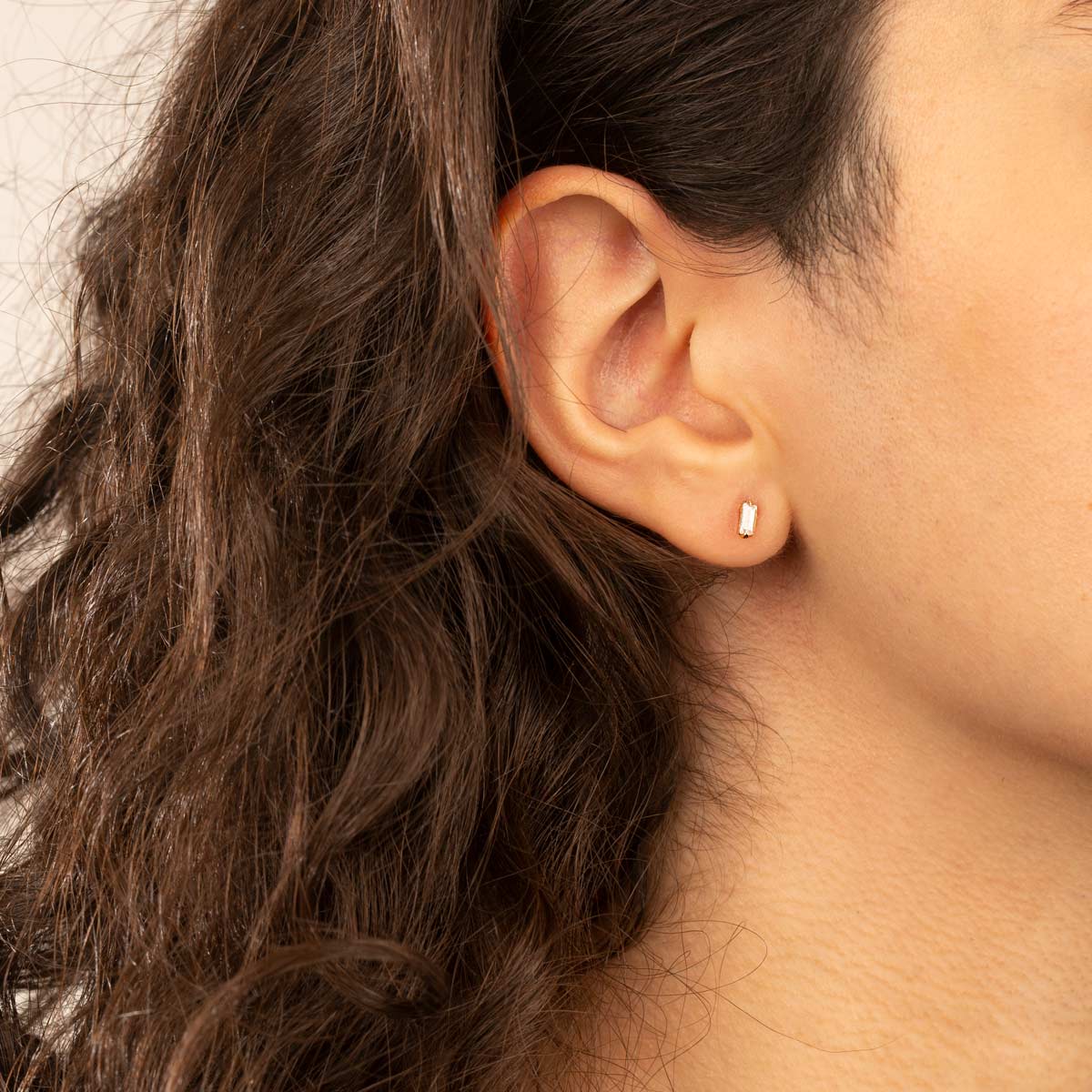 Alsin Stud Earring