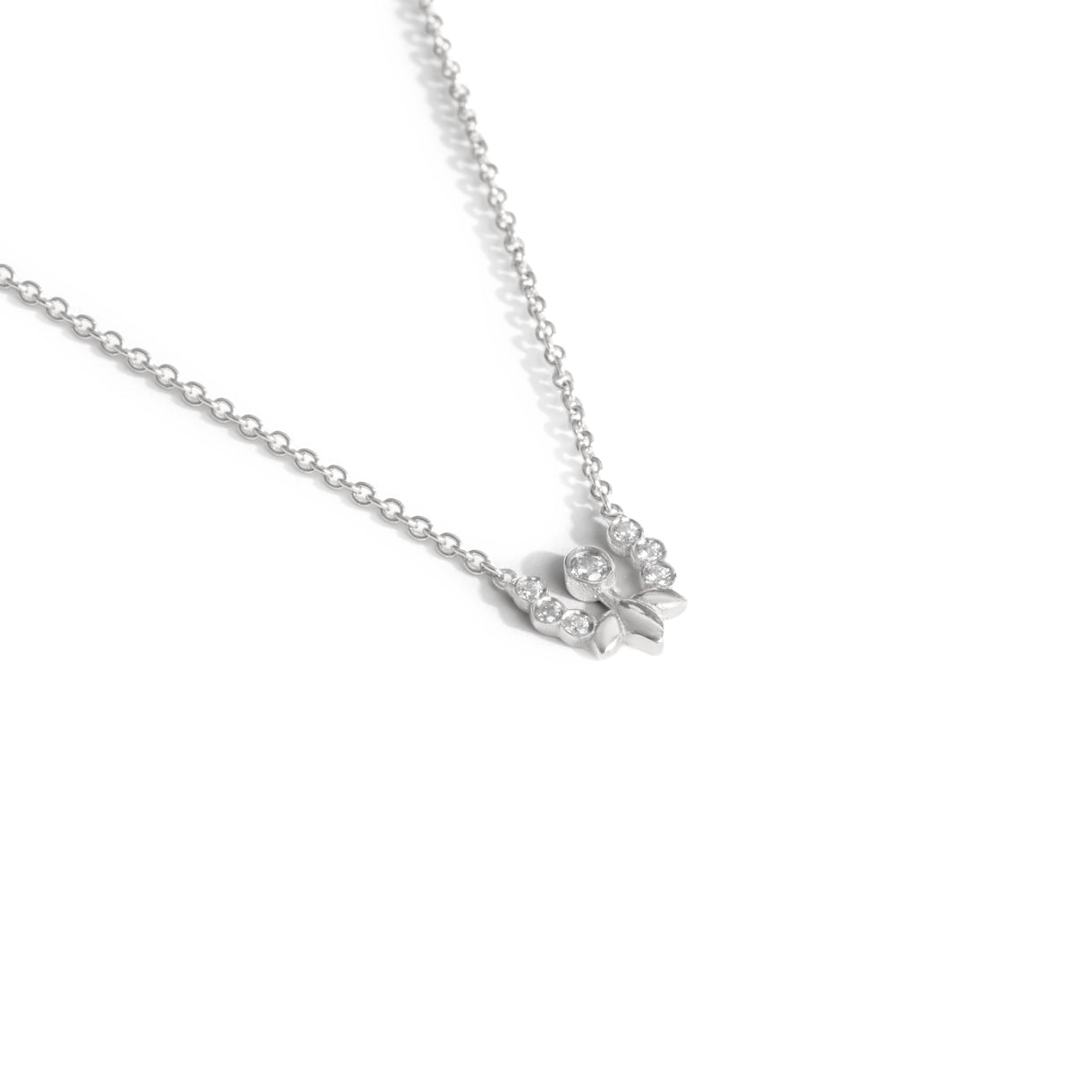 قلادة شجرة الهيركان