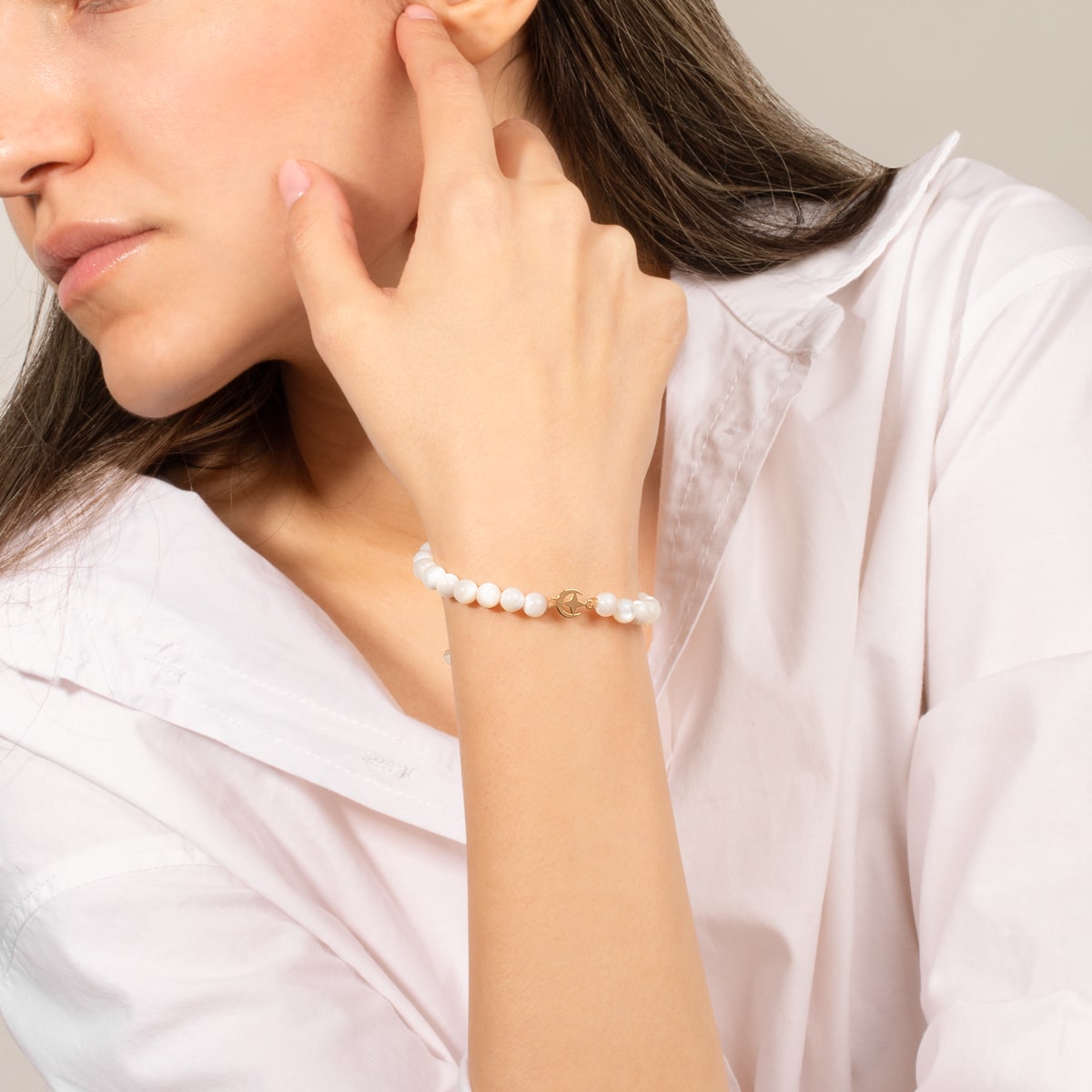 سوار حجر ضوء القمر