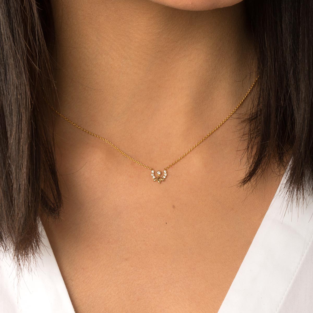 قلادة شجرة الهيركان