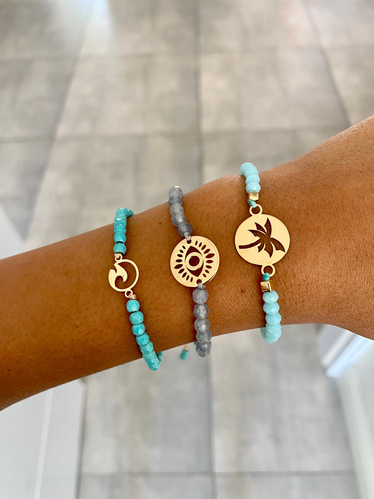 سوار حجر المحيط