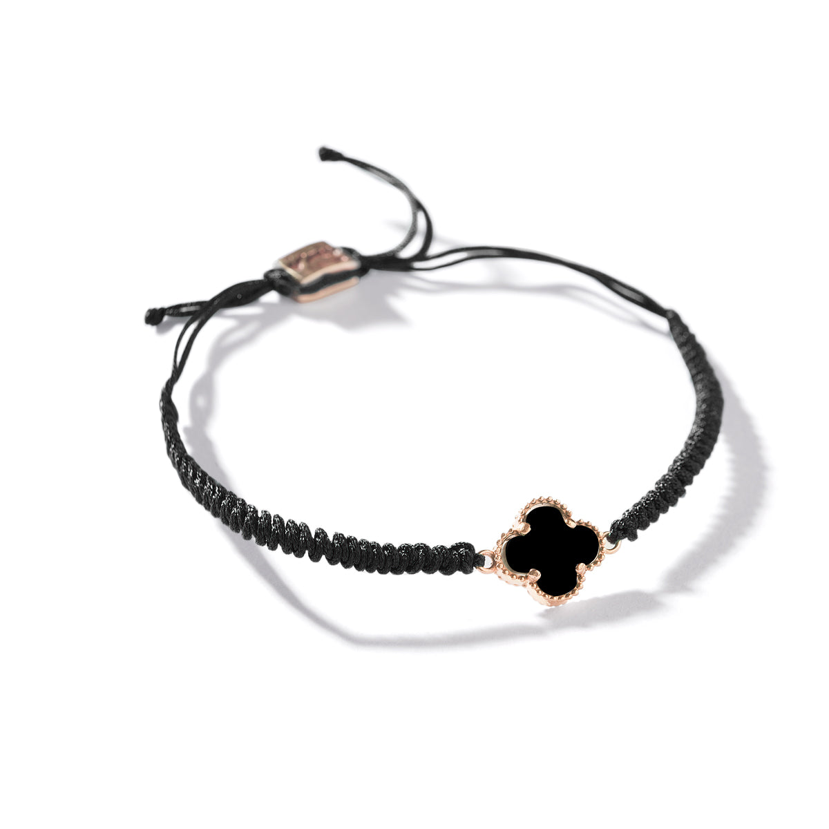 سوار الحبل من نبات البرسيم الأسود