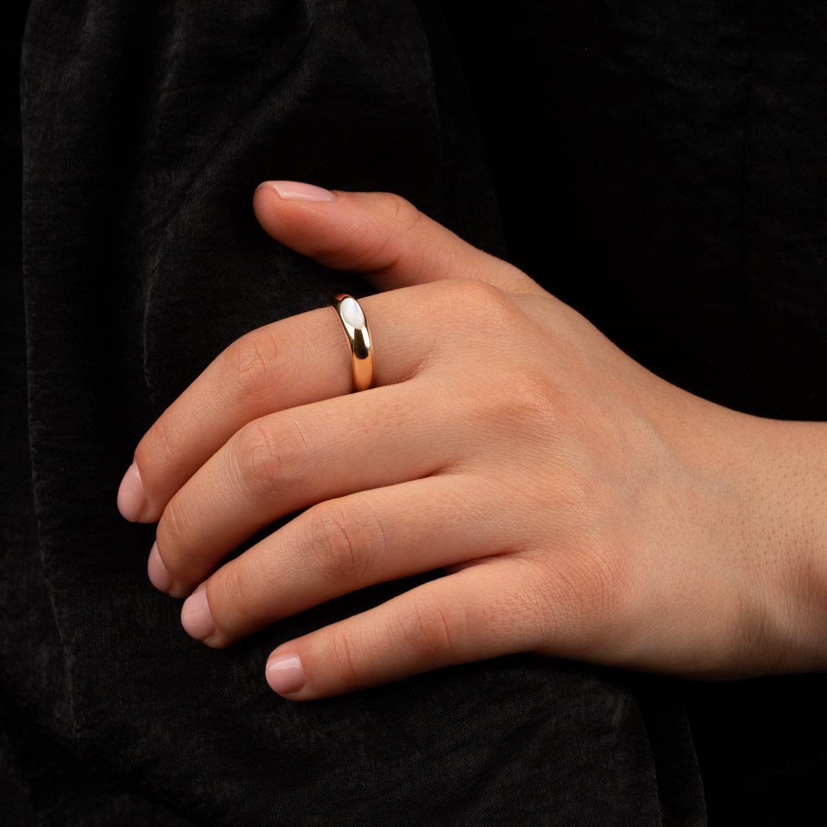 Marquis shell damele ring